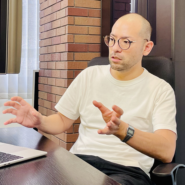 株式会社写真化学 スペースディレクター 中野 太